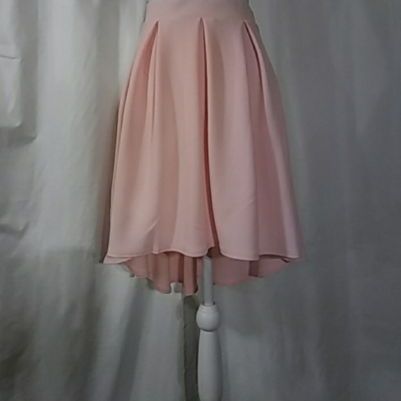 Ladies size M high low skirt - Picture 2 of 3